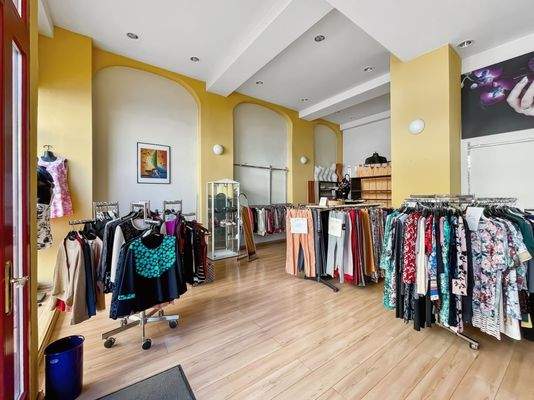 Innenansicht II vom Laden