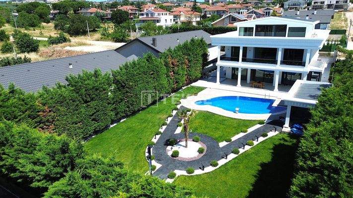 Fourplex Villa with Hammam and Sauna in Osmangazi, Bursa