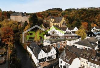 Ansicht Geschäftshaus vorne