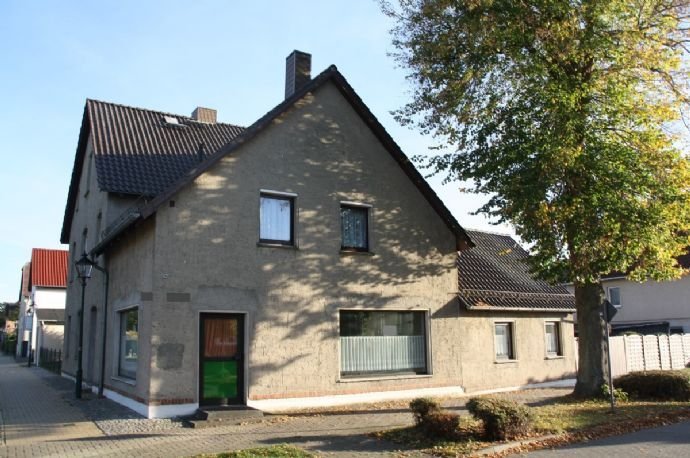 Ideal für eine große Familie oder als Mehrgenerationenobjekt   ++ Mehrfamilienhaus in Dargun++