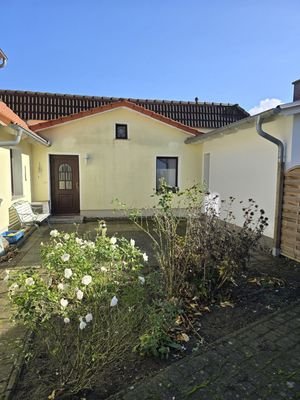 Innenhof-mit-Eingang