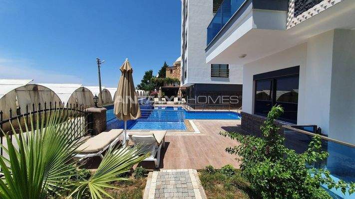Ready-to-Move Flats in a Complex with Pool in Mahmutlar Alanya