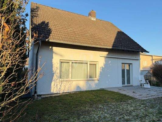 Hausansicht von hinten