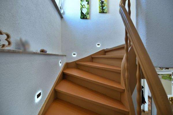 Treppenhaus (EG <-> DG)