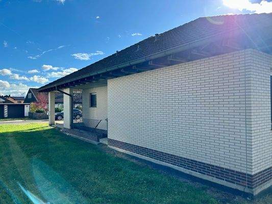 Nordansicht mit Kelleraußentreppe