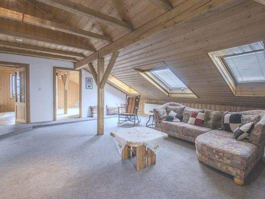 Wohnraum im DG Bild 2