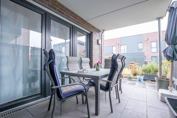 überdachte Terrasse