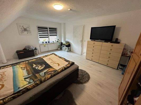 DG Schalfzimmer 2.jpg