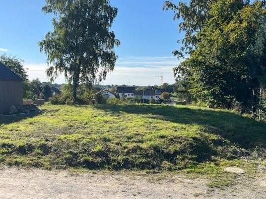 Bild 2 Grundstück.jpg