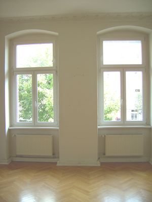 linkes Straßenzimmer