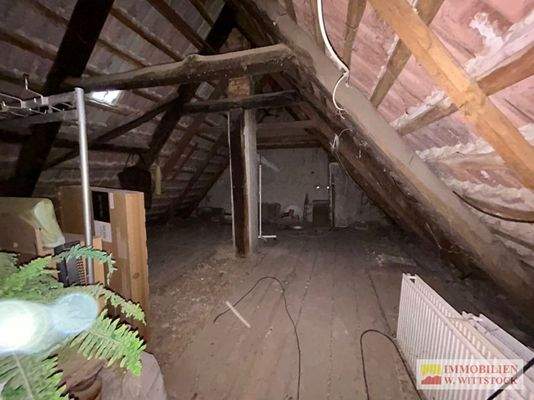 Dachboden 1
