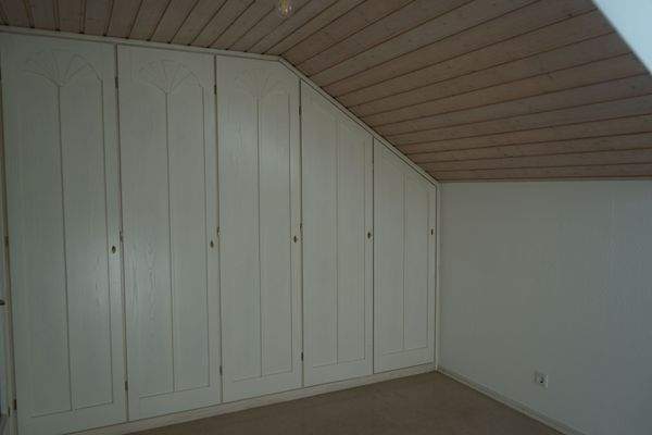 Schlafzimmer 1 Einbauschrank