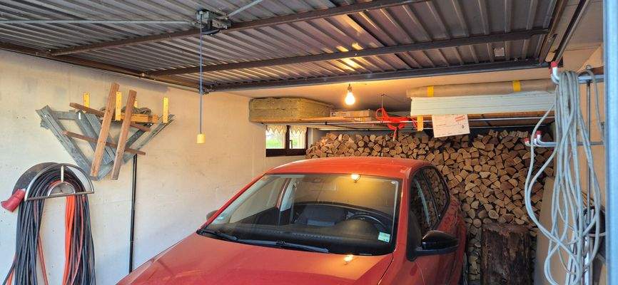 Garage mit einer Größe von 17,84 m²