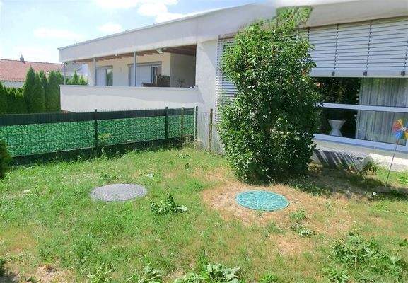 Außenansicht + Balkon