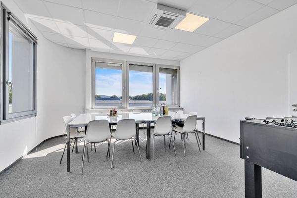 Beispiel Büro/Besprechung