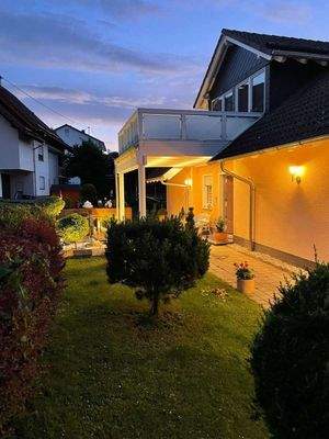 Rückansicht mit Garten