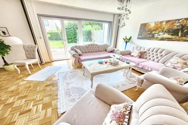 Helles Wohnzimmer