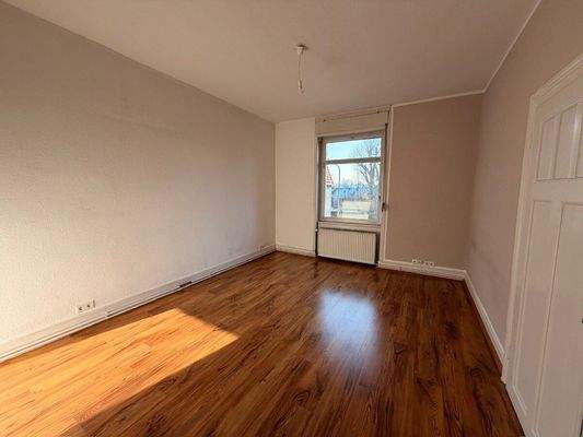 Geräumiges Schlafzimmer