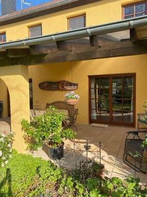 überdachte Terrasse