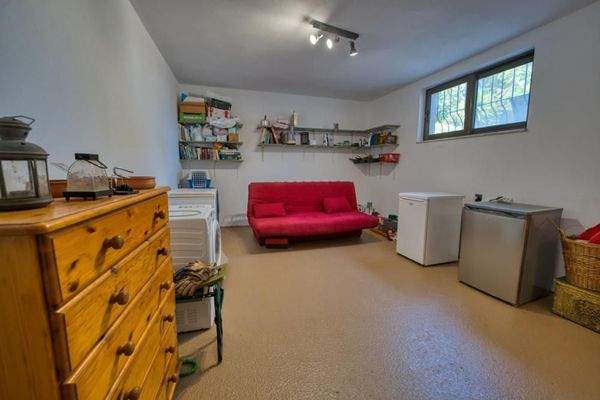 Kreta, Xirosterni: Ruhiges Anwesen in der Nähe des Strandes zu verkaufen