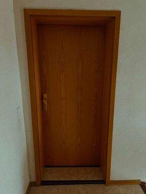 Wohnungseingangstür