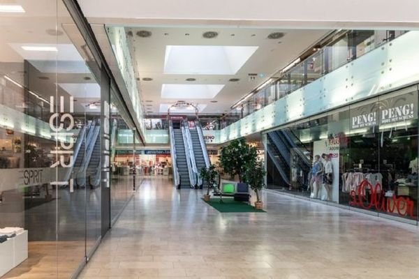 Mall