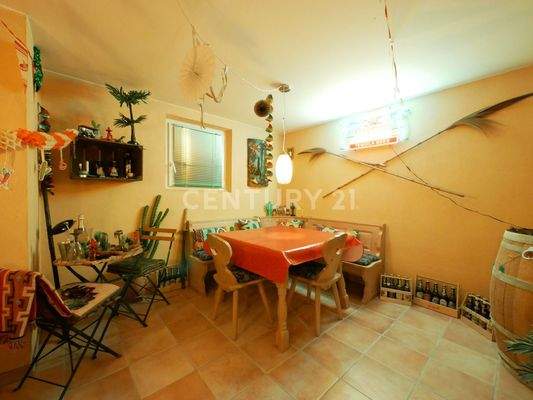 Partykeller samt Bar