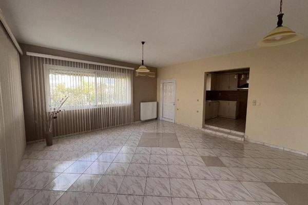 Kreta, Kalathas: Freistehendes Haus zum Verkauf in Kalathas, nur wenige Gehminuten vom Meer entfernt