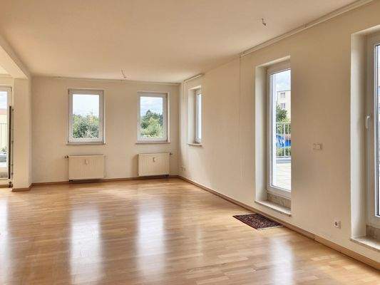 Zimmer 1/ Essbereich