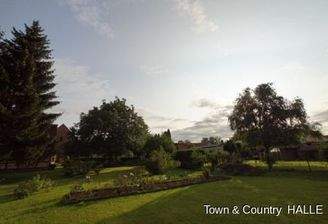 Blick ins Grundstück