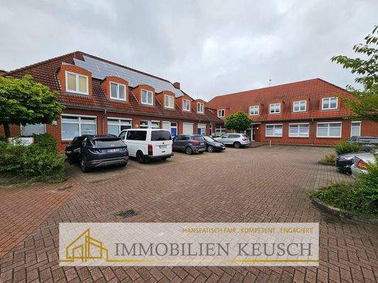 Vorderansicht Eingangsbereich