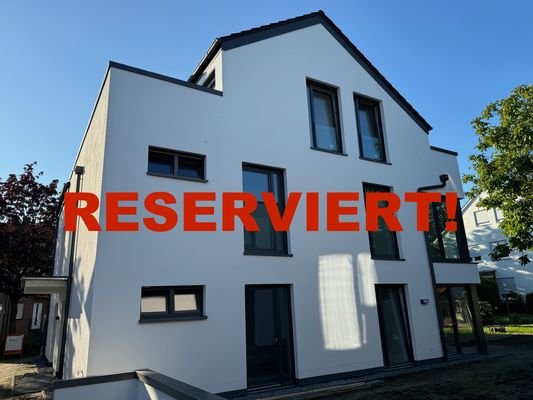 Reserviert Gartenseite