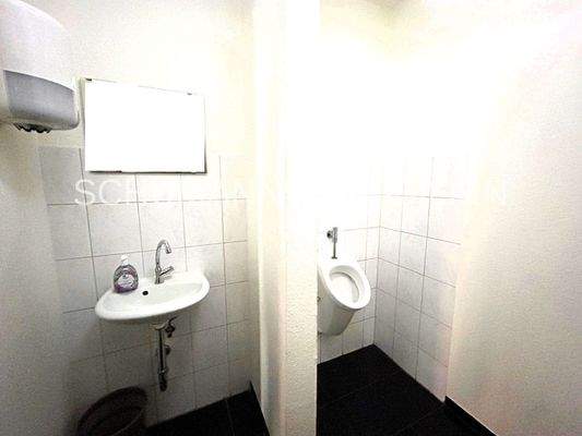 EG WC_Geschäftshaus