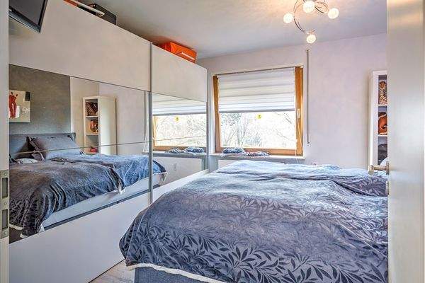 222-2ZP Schlafzimmer (1 von 1).jpg