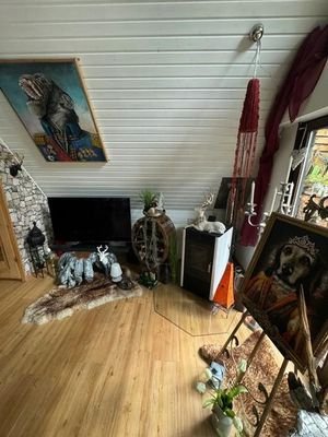 11 innen mit Balkon Küche Bad etc (2)