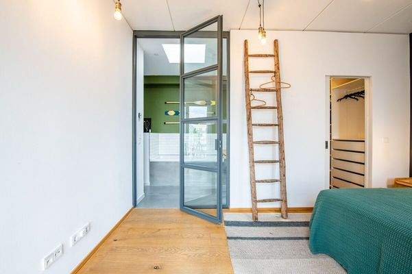 Best_Place_Wilhelmine_Gemberg_Weg_11_Schlafzimmer-39