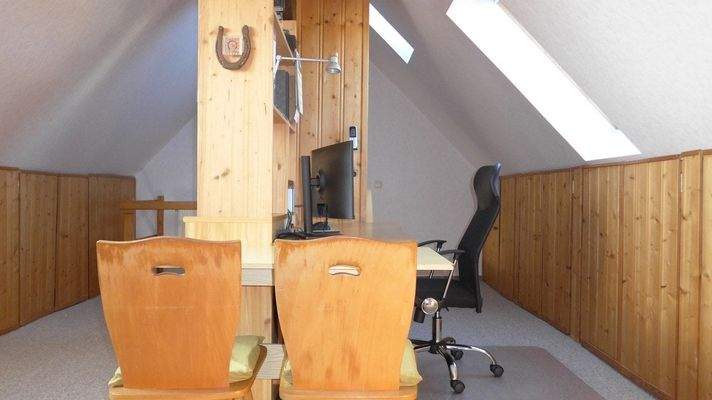 Hobbyzimmer DG rechte Hälfte