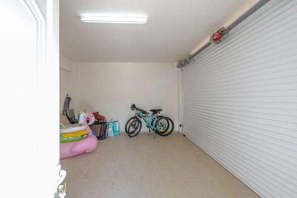 Kreta, Kokkino Chorio: Exotische Villa mit Panoramablick auf das Meer zu verkaufen