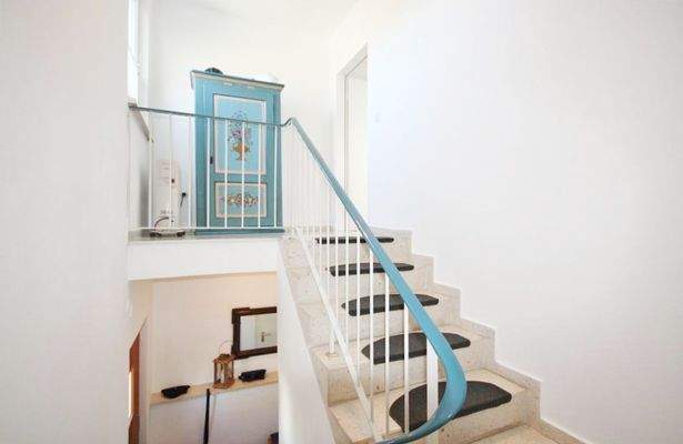 Treppe vom 1.OG ins das 2.OG - Whg.-Nr. 2