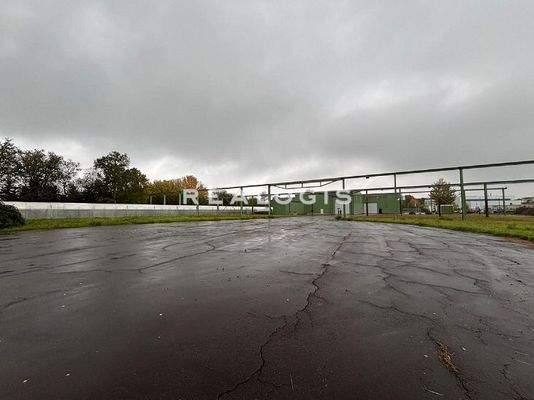 Grundstücksfläche Halle 1