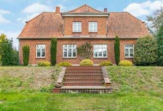 IMG_9946-HDR-L Blauer Himmel.jpg