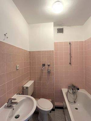 Innenliegendes Badezimmer