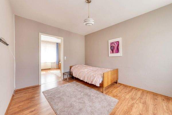 OG: Kinder- / Arbeitszimmer