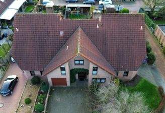 Luftaufnahme von vorne