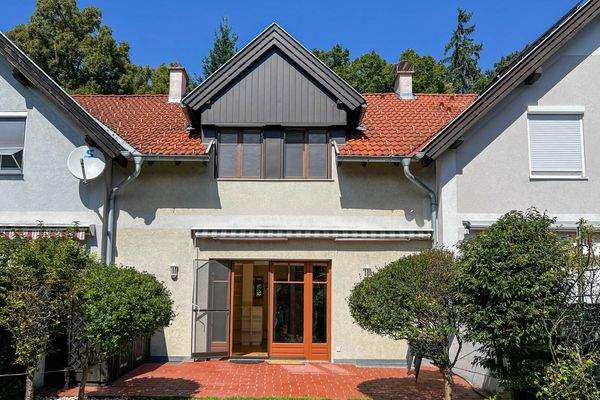 Hausansicht Gartenseite