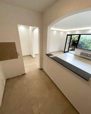 Der Durchbruch von der Küche zum Wohnzimmer