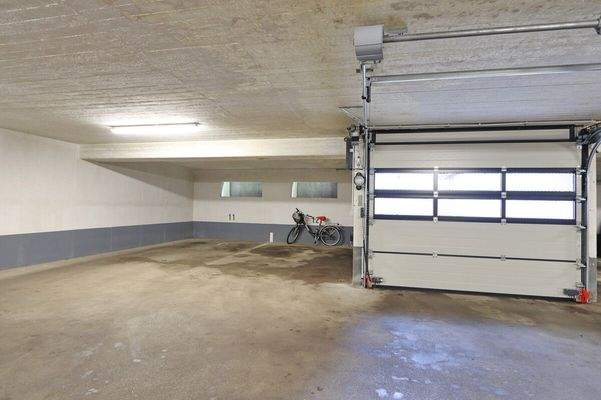 Tiefgaragenstellplatz