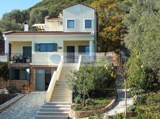 1e51317ebf3245a9b15c8e77f66ef776-original