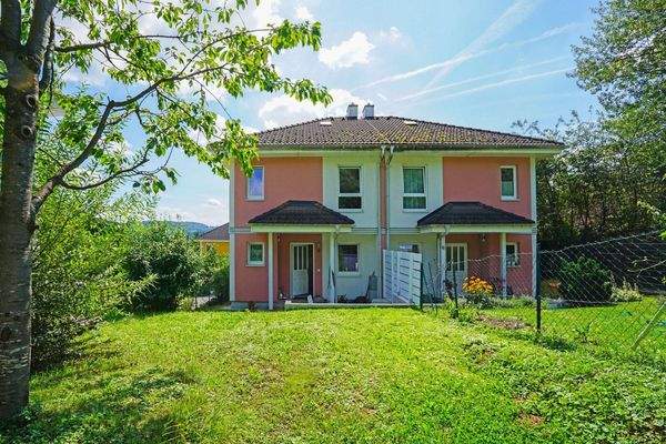 Nördliche Garten- und Hausansicht