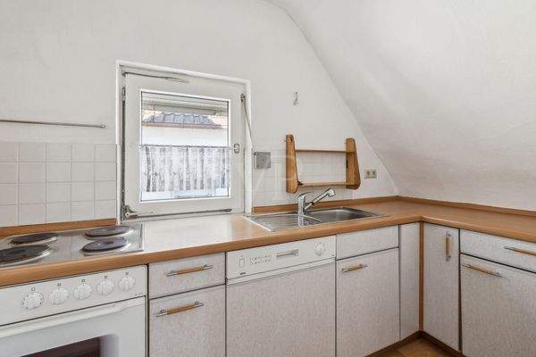 Küche Dachgeschosswohnung